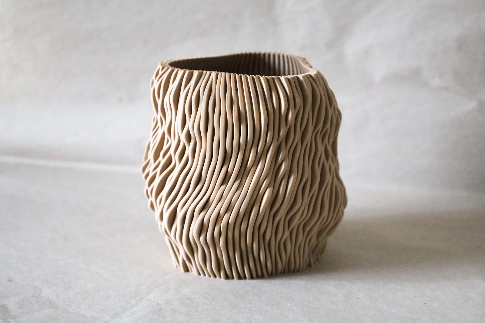 Iap Sea Falcon Vase V2