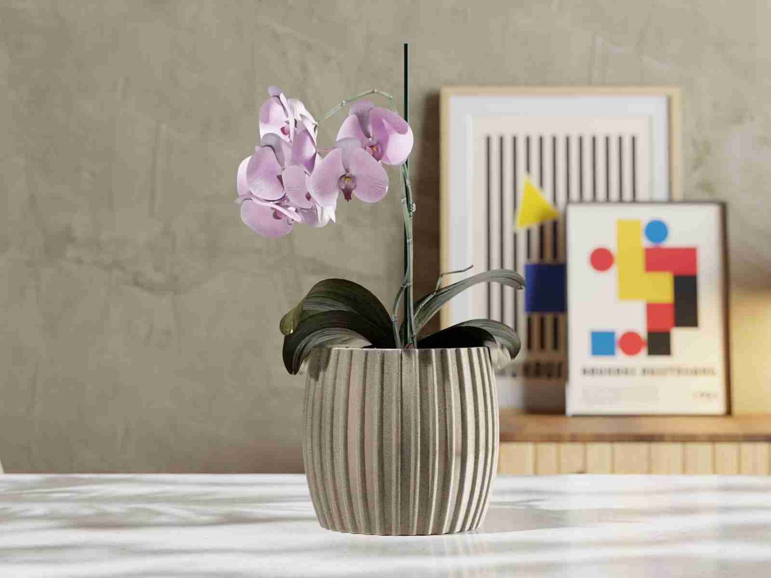Linea Small Planter